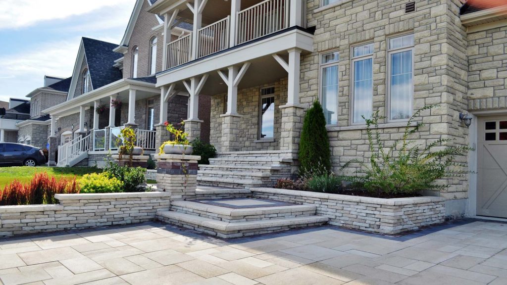 Main Entrance Design in Barrie 1