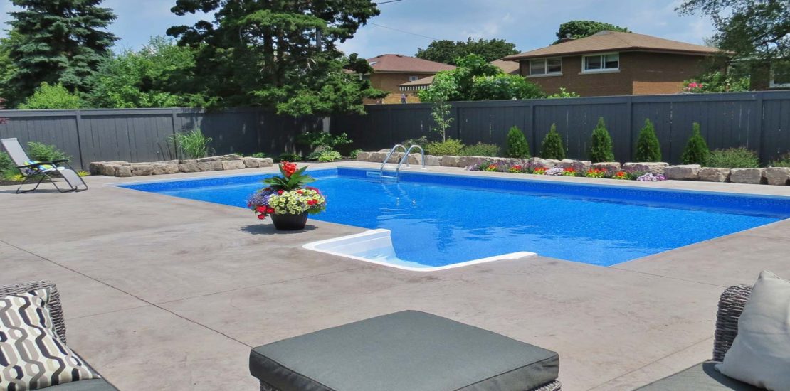 Contemporary Pool Design in Hamilton